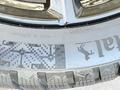 На BMW x7 диски с резиной оригинал. Continental 275 40 22, 315 35 22.үшін2 300 000 тг. в Алматы – фото 6