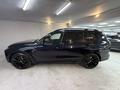 На BMW x7 диски с резиной оригинал. Continental 275 40 22, 315 35 22.үшін2 300 000 тг. в Алматы – фото 3