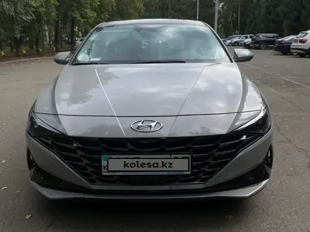 Hyundai Elantra 2023 года за 10 000 000 тг. в Алматы