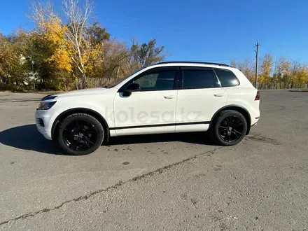 Volkswagen Touareg 2011 года за 12 900 000 тг. в Павлодар – фото 3