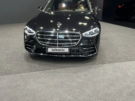 Mercedes-Benz S 580 2022 года за 88 000 000 тг. в Астана