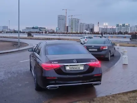 Mercedes-Benz S 580 2022 года за 88 000 000 тг. в Астана – фото 6
