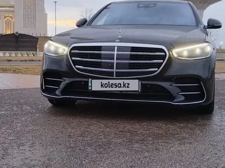 Mercedes-Benz S 580 2022 года за 88 000 000 тг. в Астана – фото 5