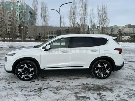 Hyundai Santa Fe 2023 года за 21 000 000 тг. в Астана – фото 4