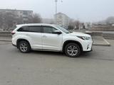 Toyota Highlander 2015 годаүшін12 000 000 тг. в Атырау – фото 2