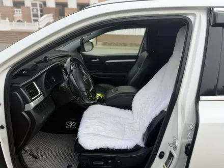 Toyota Highlander 2015 года за 12 000 000 тг. в Атырау – фото 7