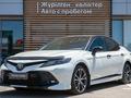 Toyota Camry 2020 года за 13 490 000 тг. в Алматы