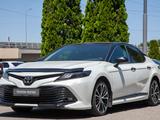 Toyota Camry 2020 годаүшін13 490 000 тг. в Алматы – фото 2