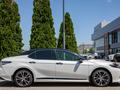 Toyota Camry 2020 года за 13 490 000 тг. в Алматы – фото 8