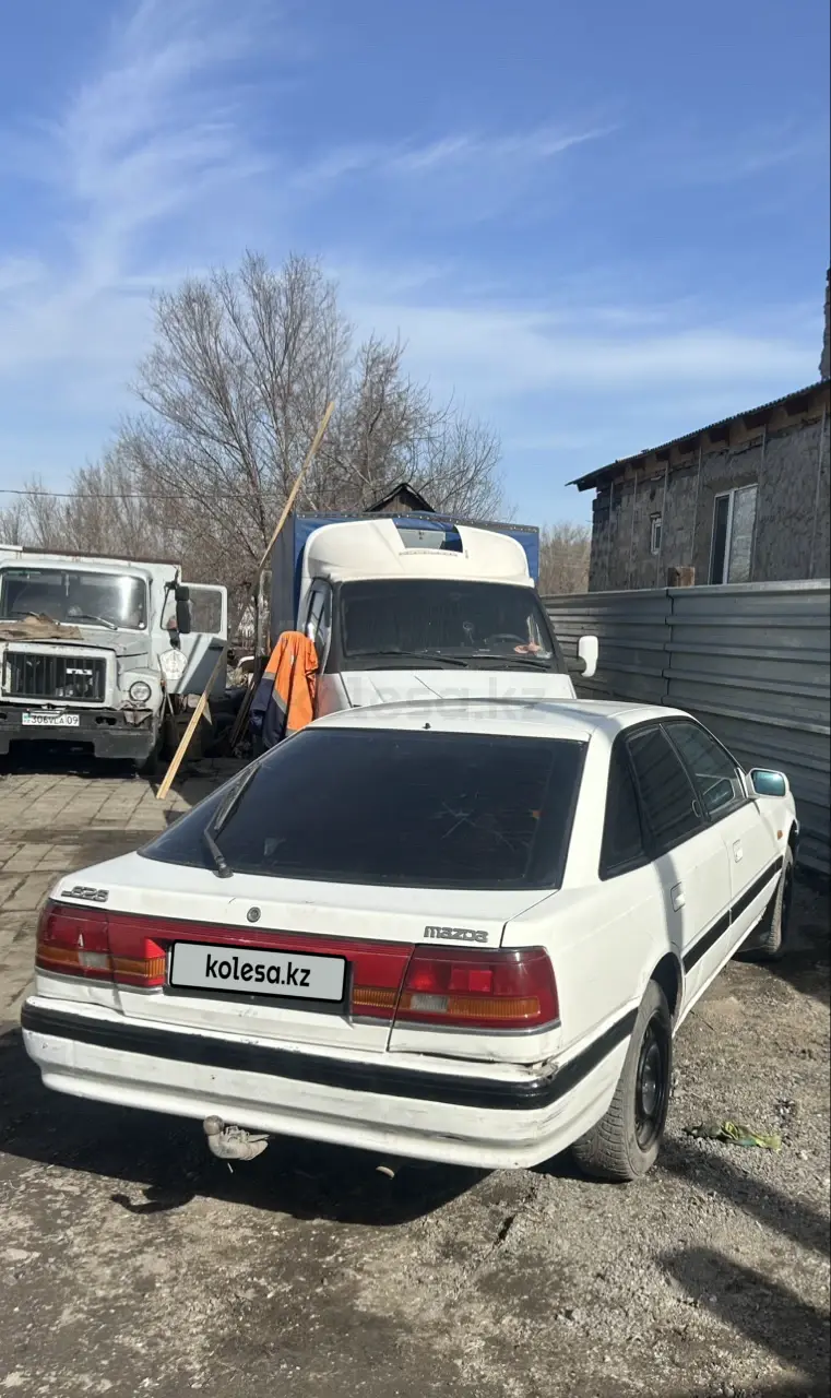 Mazda 626, 1990