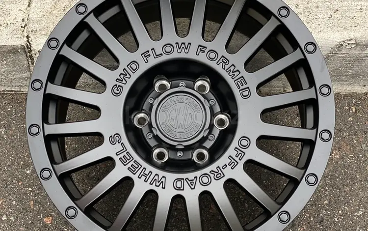 R18. Tank за 380 000 тг. в Алматы