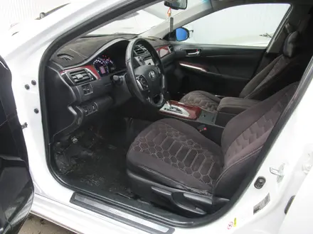 Toyota Camry 2012 года за 6 957 000 тг. в Актобе – фото 7