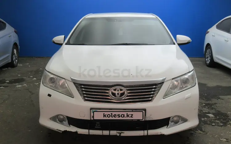 Toyota Camry 2012 года за 6 957 000 тг. в Актобе