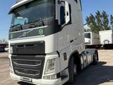 Volvo  FH 2017 года за 32 000 000 тг. в Алматы