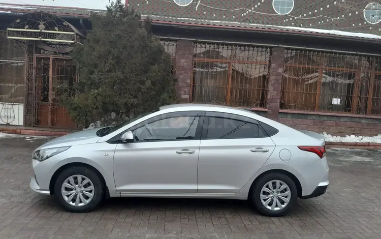 Hyundai Accent 2023 годаfor8 200 000 тг. в Алматы