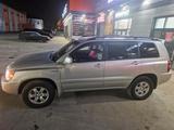 Toyota Highlander 2004 года за 6 800 000 тг. в Атырау – фото 3