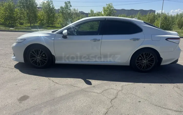 Toyota Camry 2019 годаүшін14 300 000 тг. в Павлодар