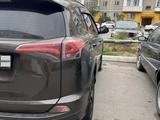 Toyota RAV4 2019 года за 13 000 000 тг. в Караганда – фото 2