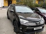 Toyota RAV4 2019 года за 13 000 000 тг. в Караганда