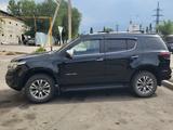 Chevrolet TrailBlazer 2022 года за 12 700 000 тг. в Алматы – фото 5