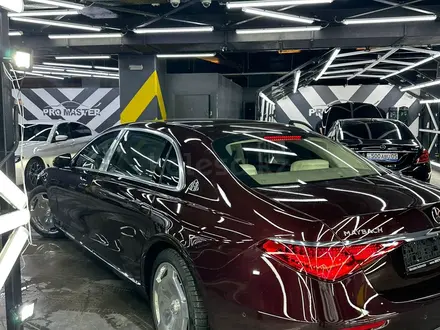 Mercedes-Maybach S 580 2022 года за 107 000 000 тг. в Алматы – фото 4