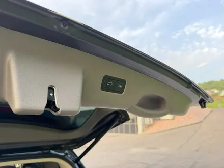 Kia Carnival 2022 года за 21 800 000 тг. в Алматы – фото 30
