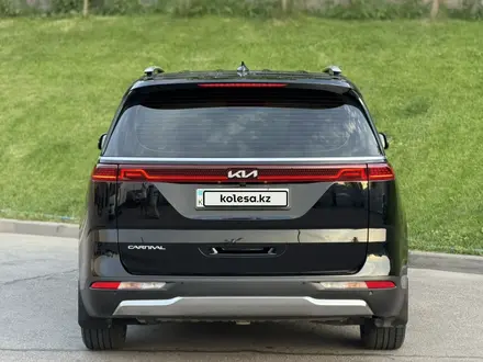 Kia Carnival 2022 года за 21 800 000 тг. в Алматы – фото 5