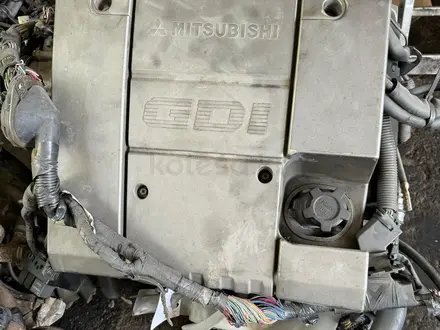 Двигатель 6G74 GDI 3.5л бензин Mitsubishi Pajero 3, Мицубиси Паджеро 3 за 1 130 000 тг. в Караганда