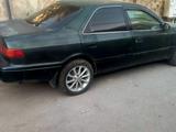 Toyota Camry 1999 года за 2 100 000 тг. в Шымкент – фото 3