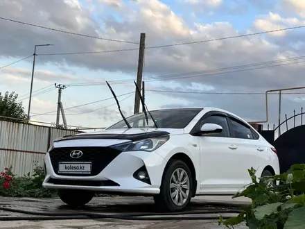 Hyundai Accent 2022 года за 6 000 000 тг. в Байсерке – фото 6