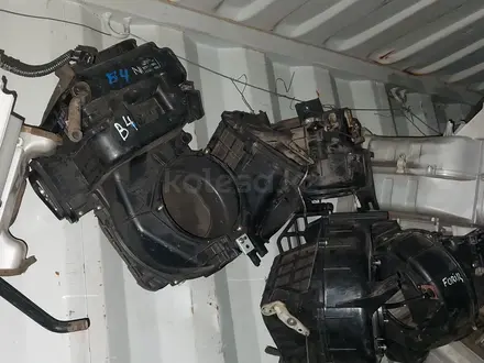 Моторчик корпус радиатор печки за 10 000 тг. в Алматы – фото 8