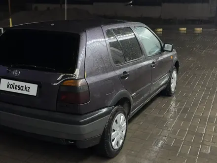 Volkswagen Golf 1998 года за 1 500 000 тг. в Мерке – фото 6