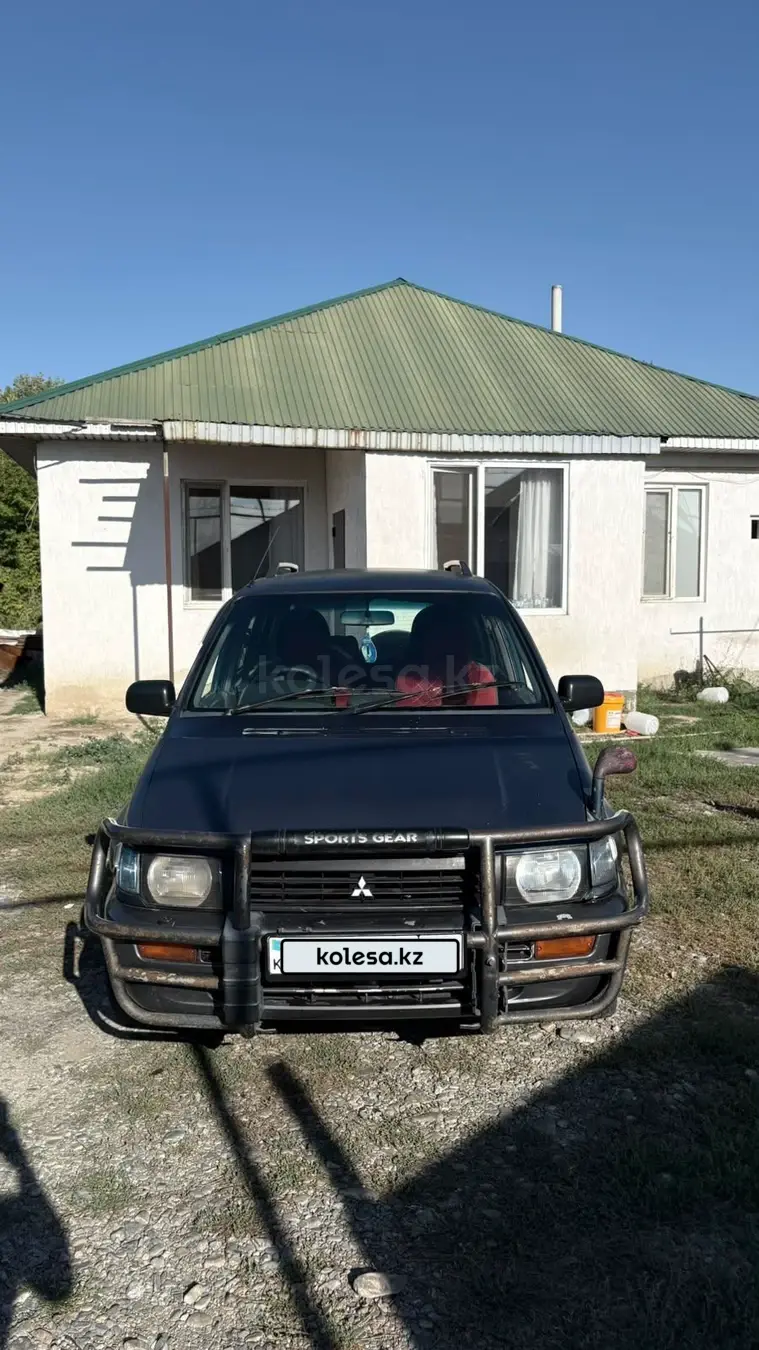 Mitsubishi RVR, 1996
