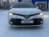 Toyota Camry 2019 года за 12 000 000 тг. в Караганда – фото 4