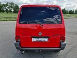 Volkswagen Multivan 1994 года за 4 800 000 тг. в Рудный – фото 3
