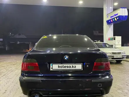 BMW 525 2000 года за 2 900 000 тг. в Алматы – фото 2