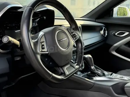 Chevrolet Camaro 2021 года за 17 000 000 тг. в Астана – фото 4