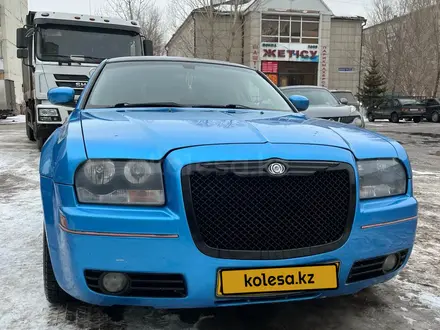 Chrysler 300C 2006 года за 3 500 000 тг. в Астана – фото 7