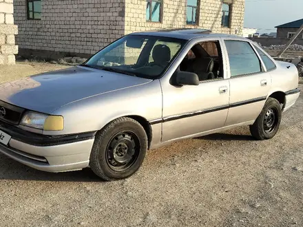 Opel Vectra 1993 года за 700 000 тг. в Актау – фото 2