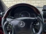 Mercedes-Benz C 320 2001 года за 3 500 000 тг. в Алматы – фото 4