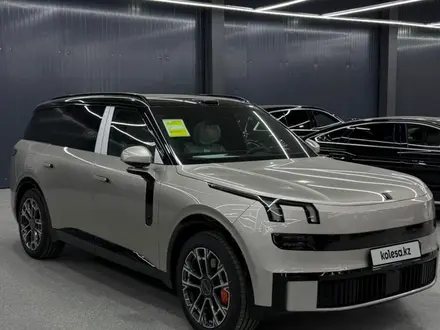 lynk-and-co 900, 2026