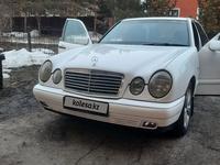 Mercedes-Benz E 200 1998 года за 3 000 000 тг. в Петропавловск