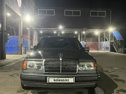 Mercedes-Benz E 230 1992 года за 3 200 000 тг. в Тараз