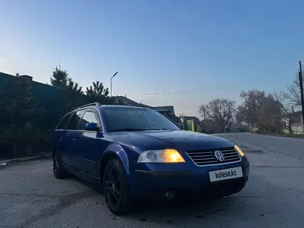 Volkswagen Passat 2003 года за 2 650 000 тг. в Алматы – фото 9