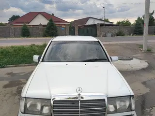 Mercedes-Benz E 280