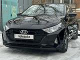 Hyundai i20 2023 года за 7 800 000 тг. в Костанай – фото 2