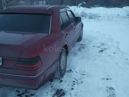 Mercedes-Benz E 230 1993 года за 1 300 000 тг. в Караганда – фото 7