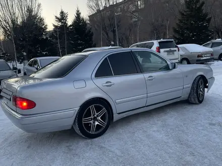 Mercedes-Benz E 230 1996 года за 2 300 000 тг. в Караганда – фото 6