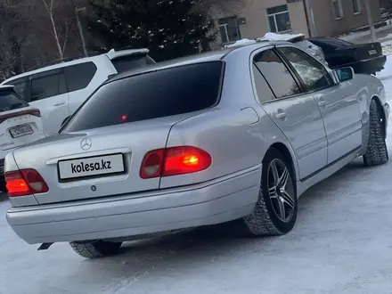 Mercedes-Benz E 230 1996 года за 2 300 000 тг. в Караганда – фото 7