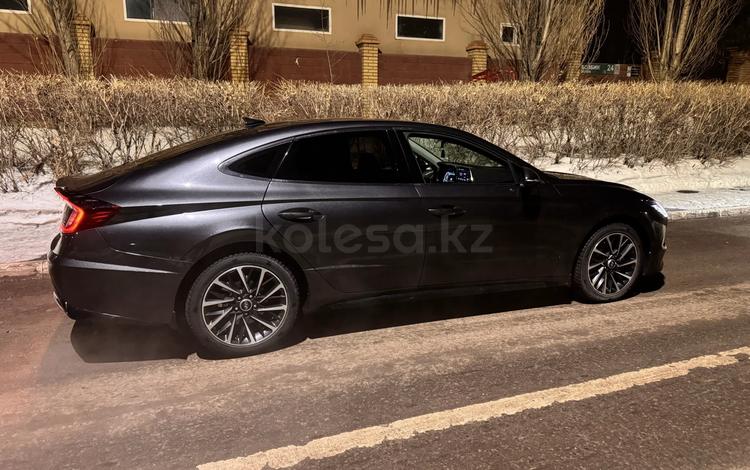 Hyundai Sonata — миниатюра 3